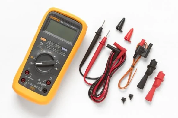 Fluke 28 II Rugged Digital Multimeter 2