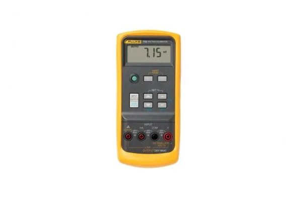 Fluke 715 Volt/mA Loop Calibrator 1