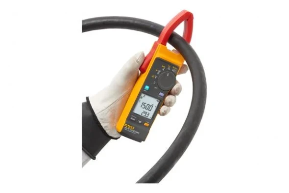 Fluke 393 Solar Clamp Meter CAT III 1500 V 3