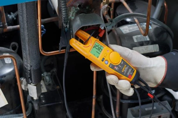 Fluke T6-1000 Electrical Tester 4