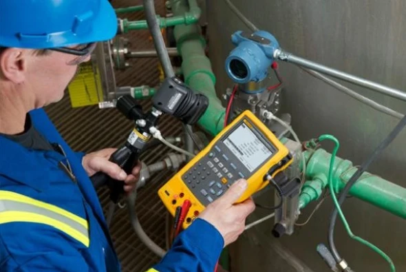 Fluke 754 Documenting Process Calibrator-HART 3